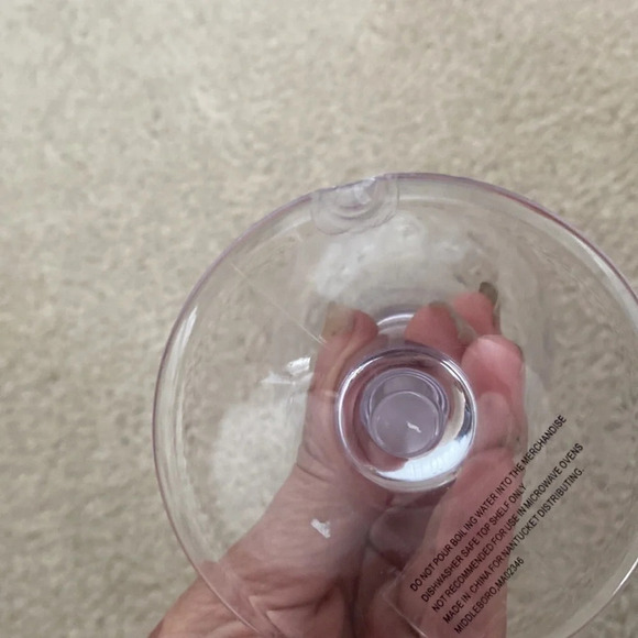 Plastic wine glasses set of 4 - Picture 5 of 6